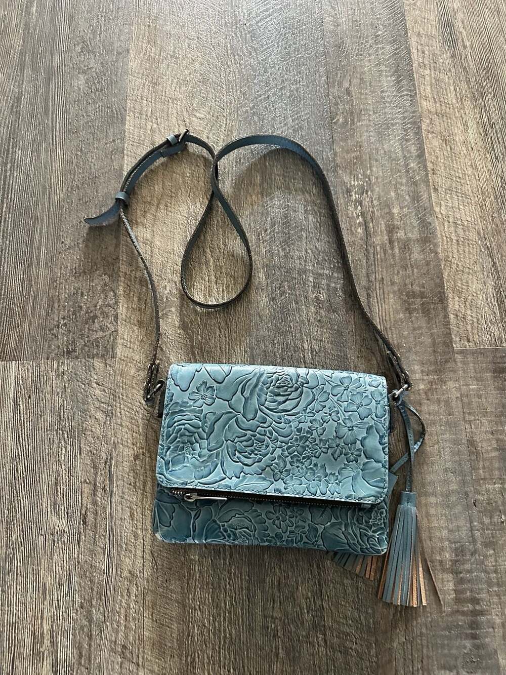 Patricia Nash Blue Tooled Leather Crossbody Bag With Tassel